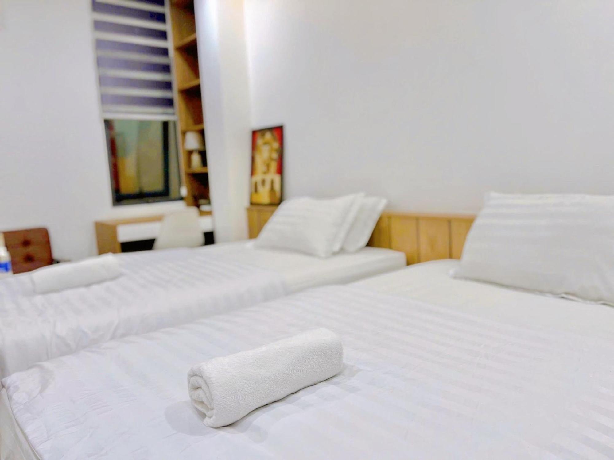 Riverside Truong Sa Phu Nhuan 2 Beds * Ho Chi Minh City